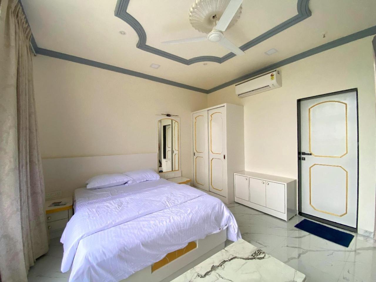 Vedika Garden Hotell Lonavala Eksteriør bilde